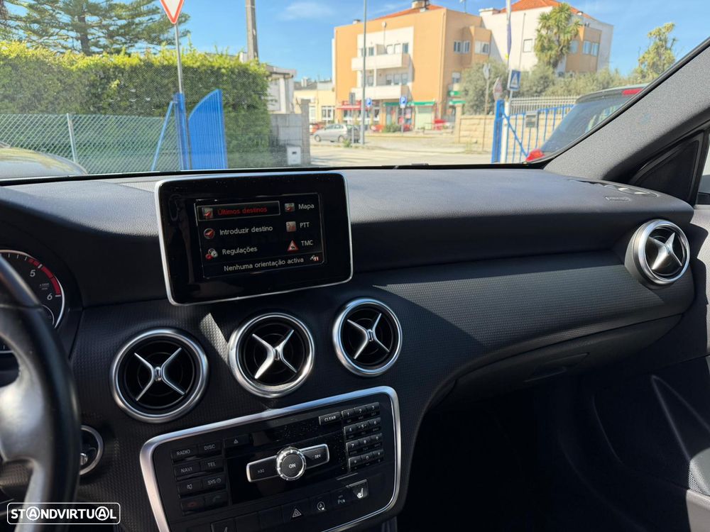 Mercedes-Benz A 180 CDI (BlueEFFICIENCY) Urban - 12
