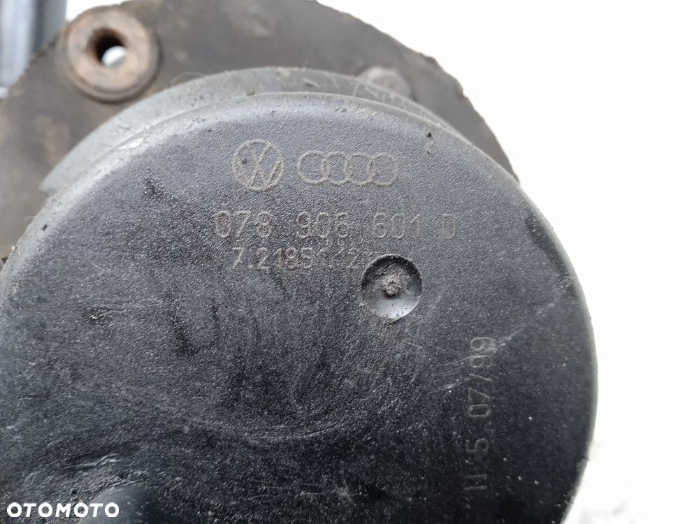 POMPA POWIETRZA WTÓRNEGO VW PASSAT B5 2.3B 078906601D - 5