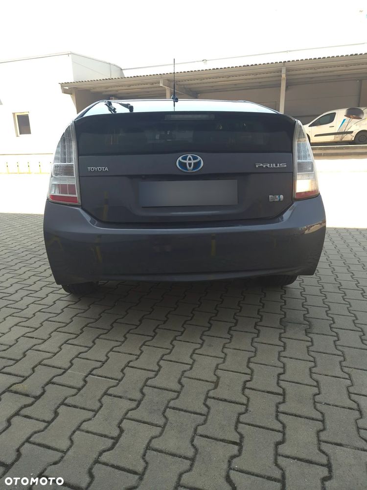 Toyota Prius 1.5 VVT-i Prestige - 10
