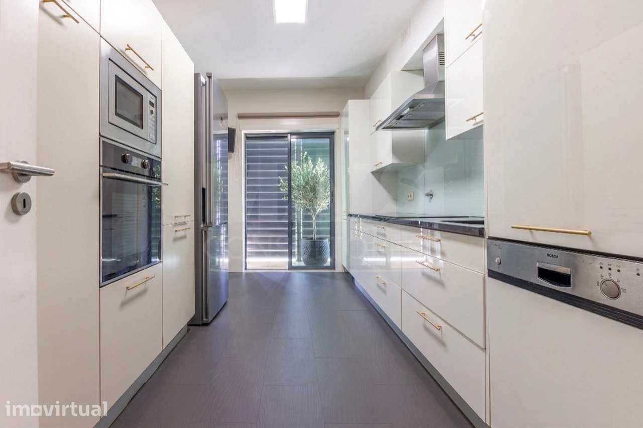 Apartamento T3 + Box - Grande imagem: 4/35