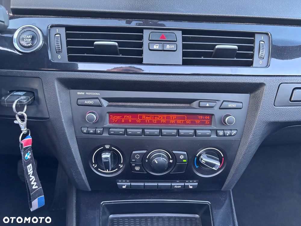 BMW Seria 3 320d - 31