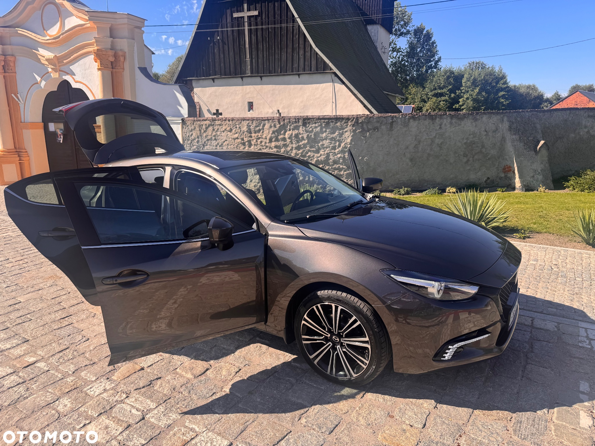 Mazda 3 SKYACTIV-G 120 NAKAMA - 39