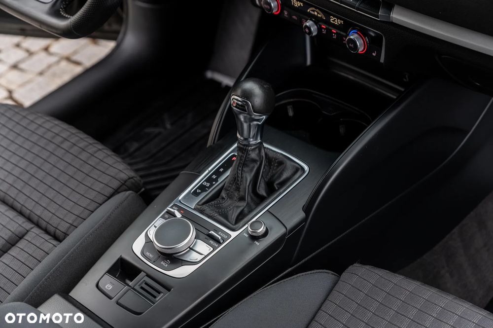 Audi A3 Sportback - 25