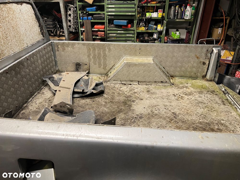 Zabudowa dolna skrzynia ładunkowa tata xenon pojedyncza kabina 2.2dicor - 1