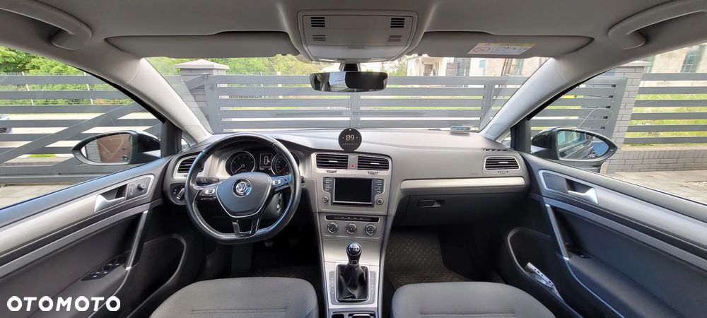 Volkswagen Golf 1.4 TSI BMT Comfortline - 11
