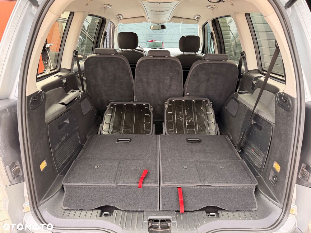 Ford Galaxy 2.0 TDCi Trend - 15