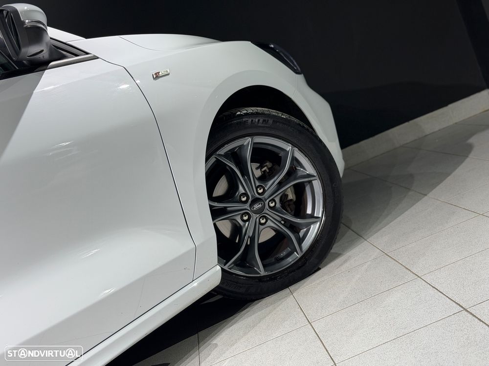 Ford Focus 1.0 EcoBoost ST-Line - 14