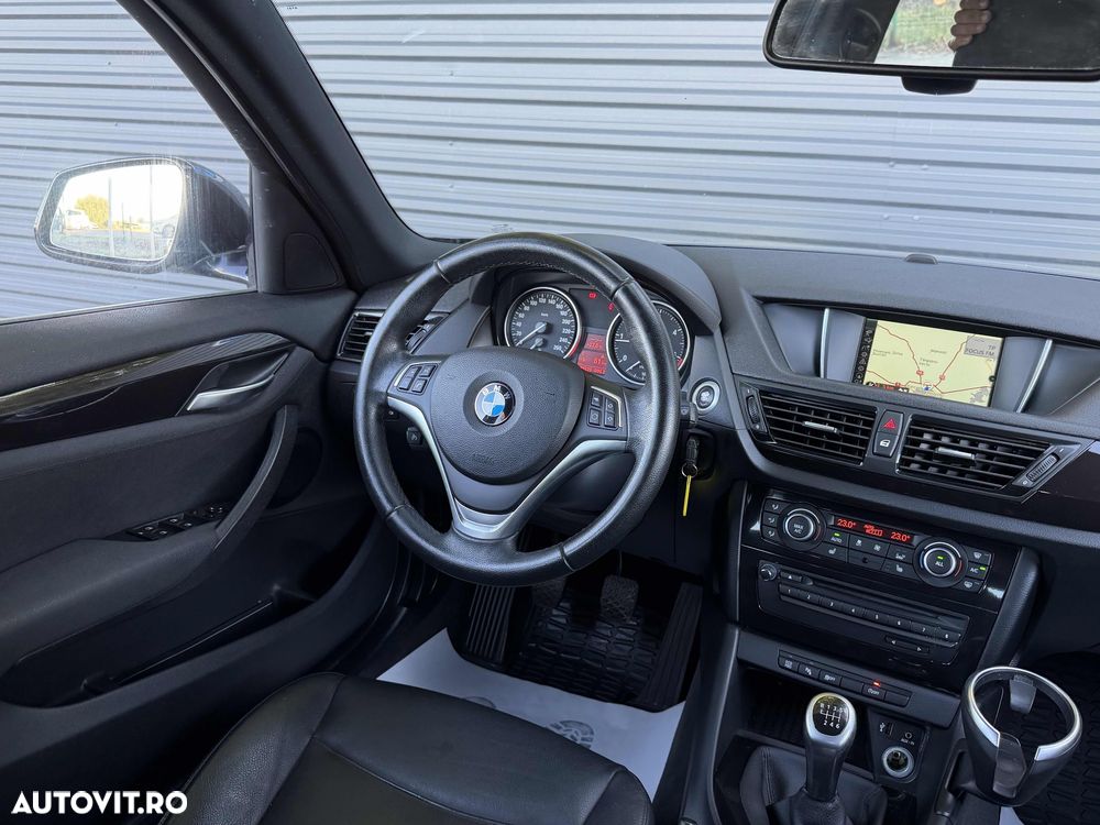 BMW X1 sDrive20d xLine - 9