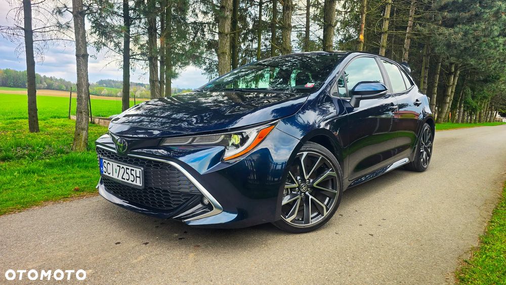 Toyota Corolla - 1