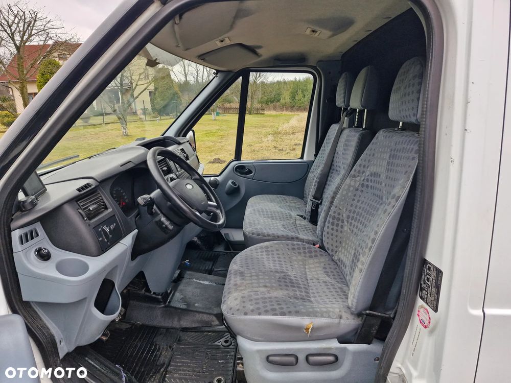Ford TRANSIT - 9