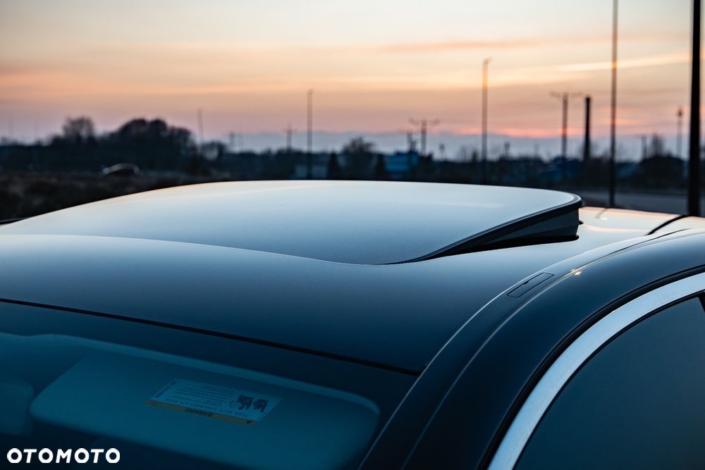 Mercedes-Benz Klasa E 300 9G-TRONIC Avantgarde - 3
