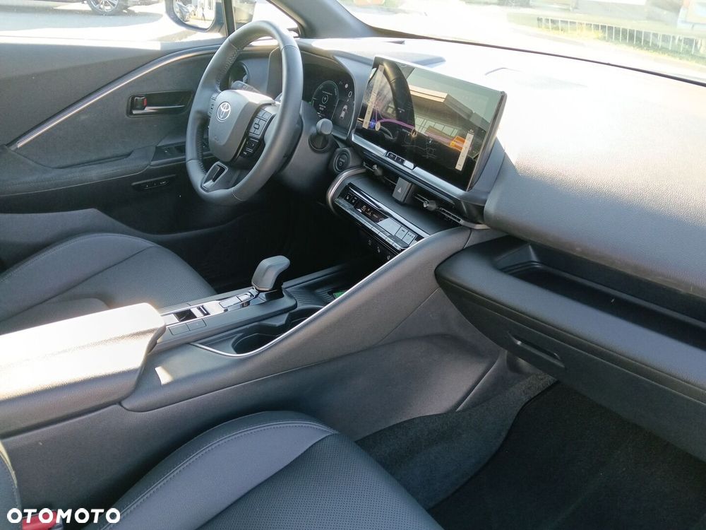 Toyota C-HR - 11
