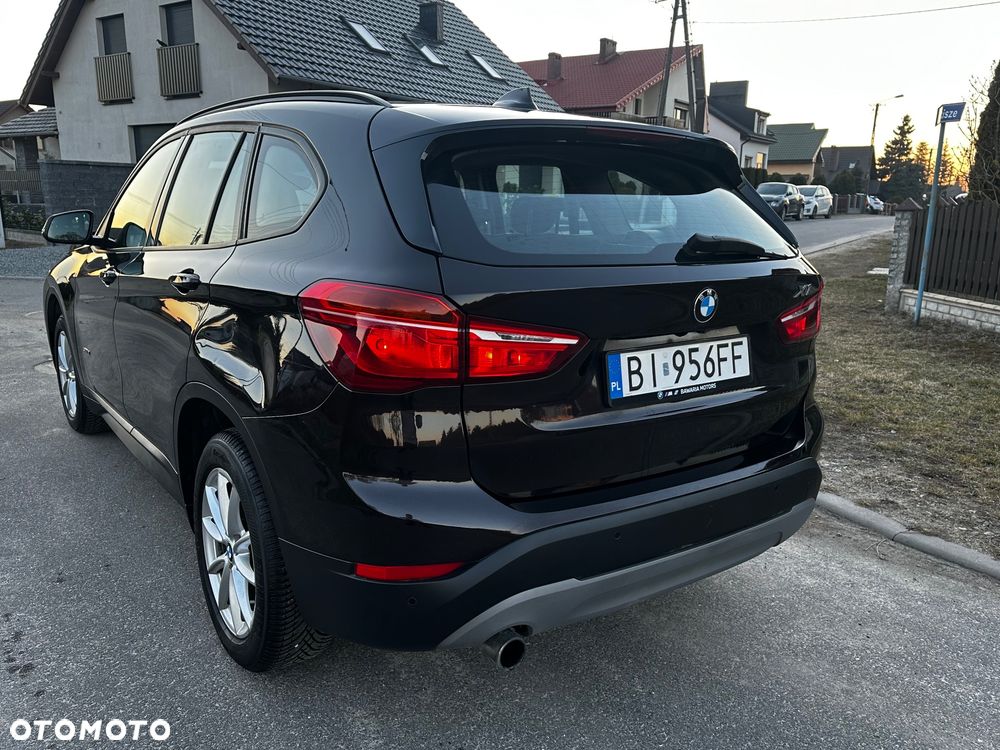 BMW X1 - 13