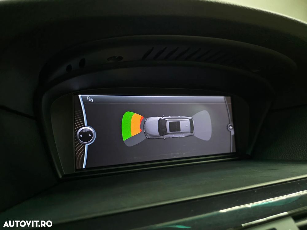 BMW Seria 5 520d Aut. Edition Fleet Exclusive - 30