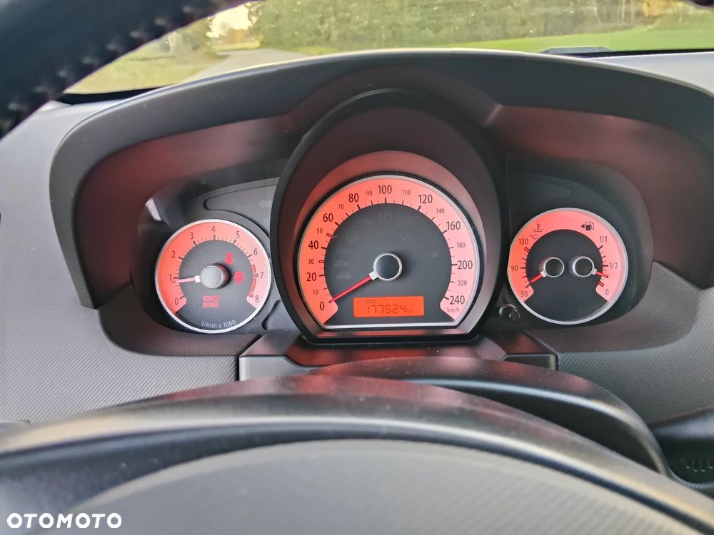 Kia Ceed - 30