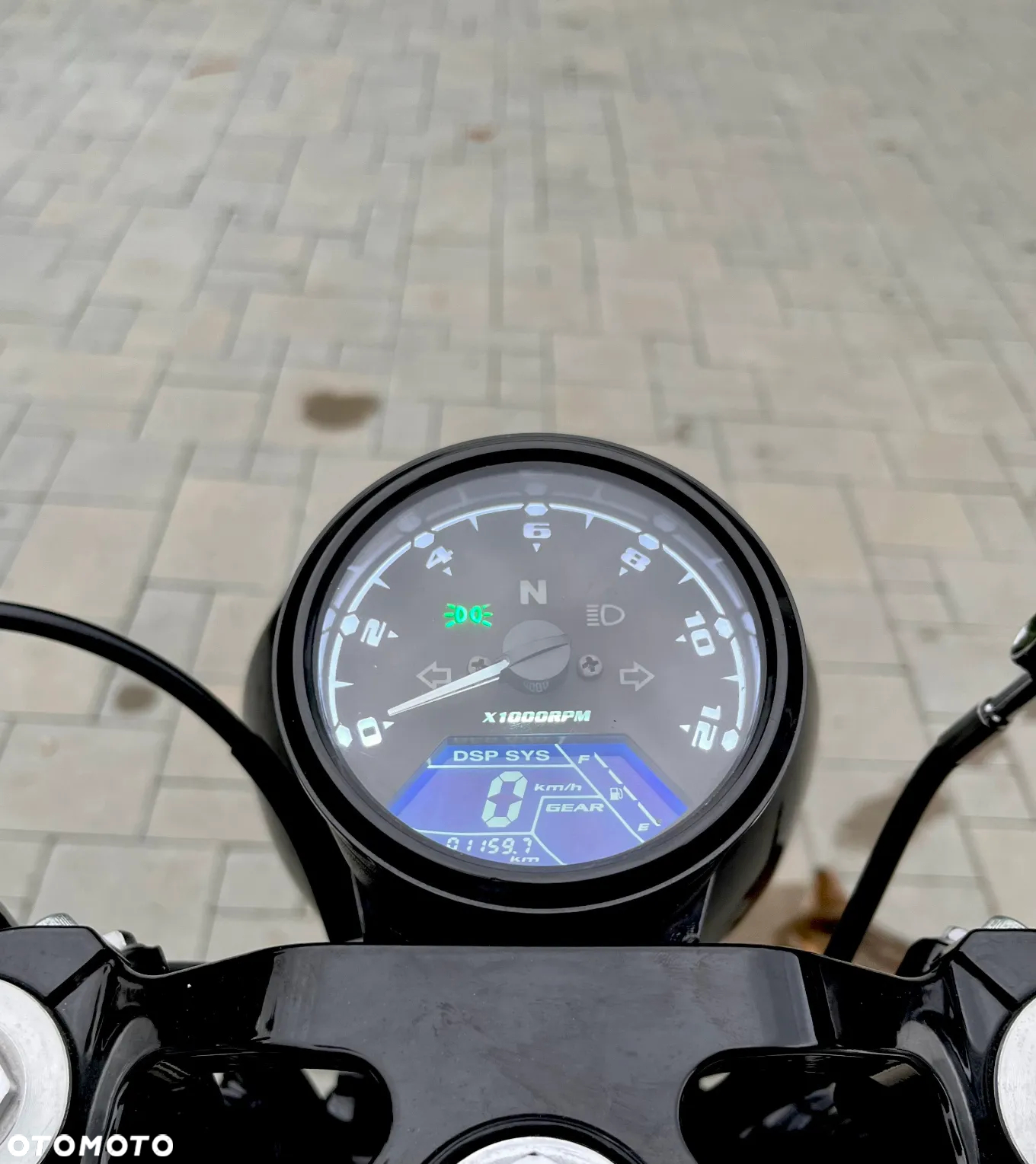 Honda CB - 11