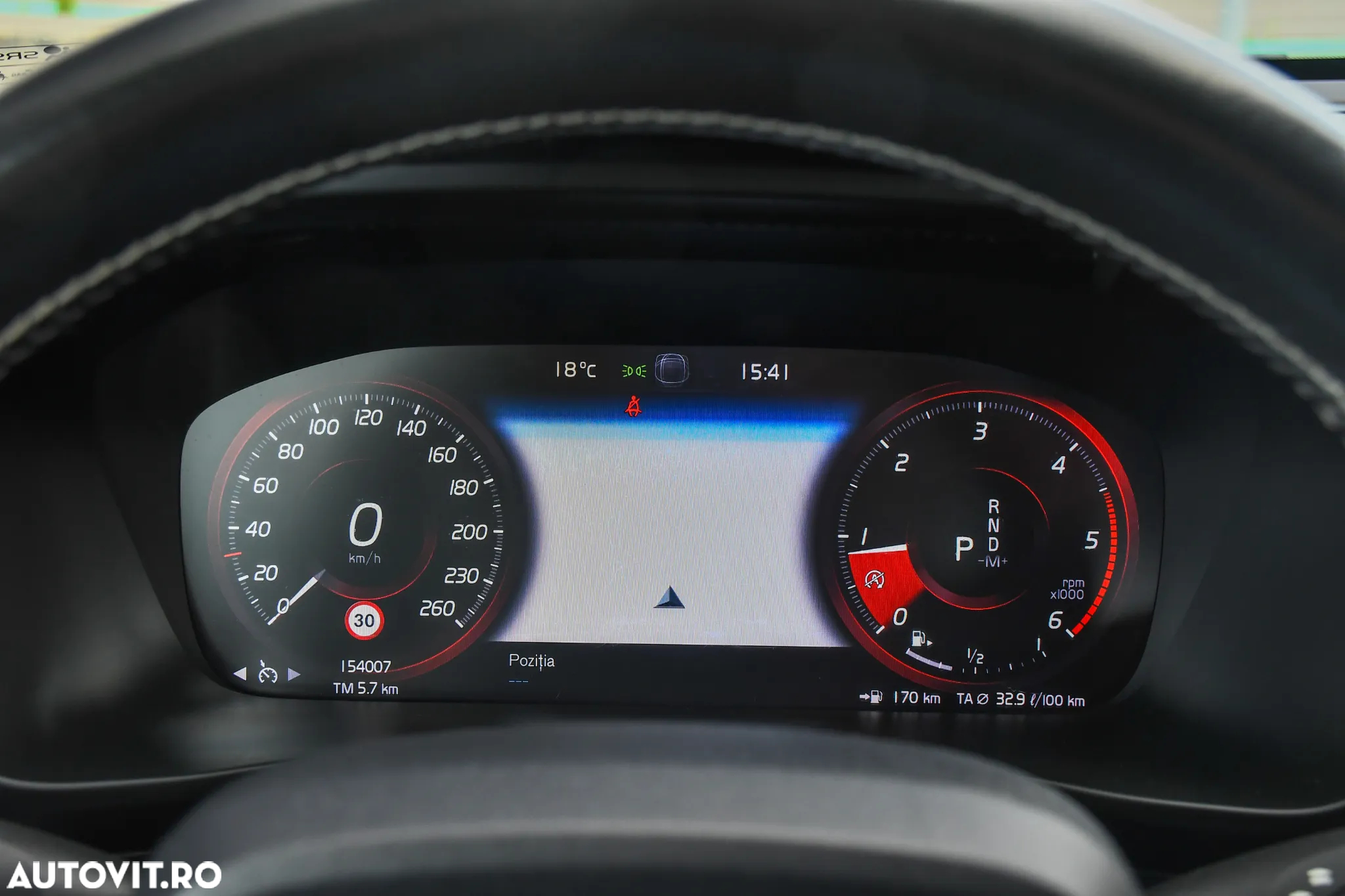 Volvo XC 40 D4 AWD Geartronic R-Design - 3