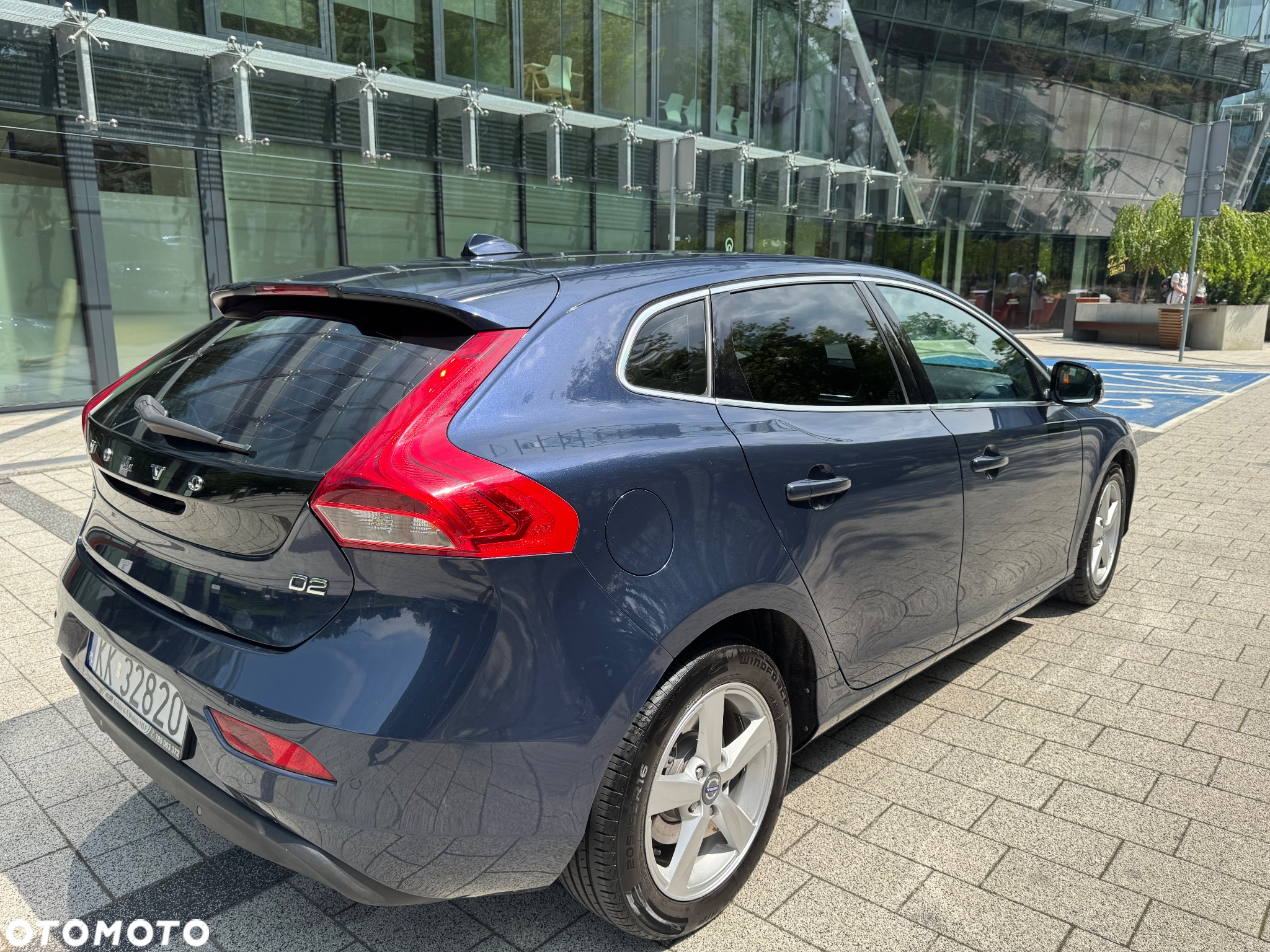 Volvo V40 D2 Momentum - 5