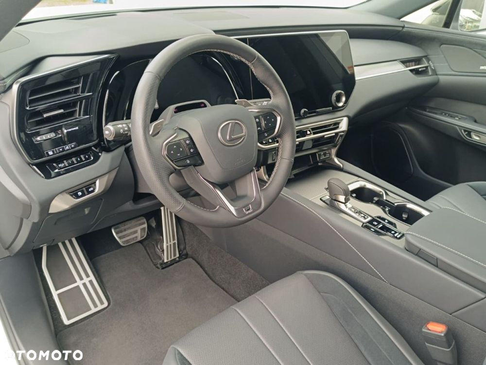 Lexus RX - 20