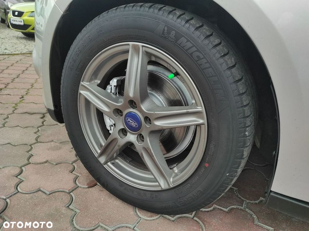 Ford Focus - 16