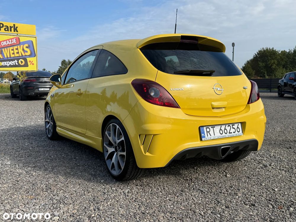 Opel Corsa 1.6 T OPC - 18