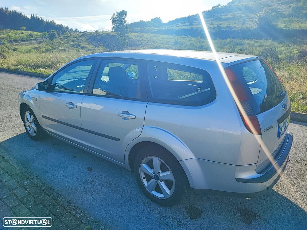 Ford Focus SW 1.6 TDCi Connec. - 4
