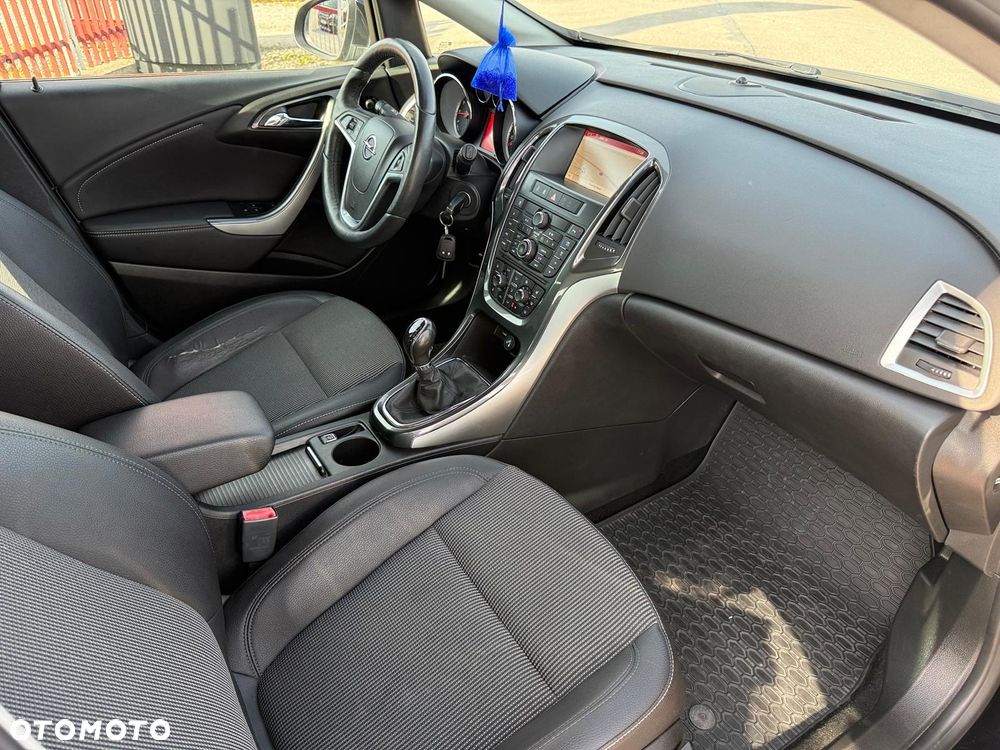 Opel Astra 1.4 Turbo Cosmo - 12