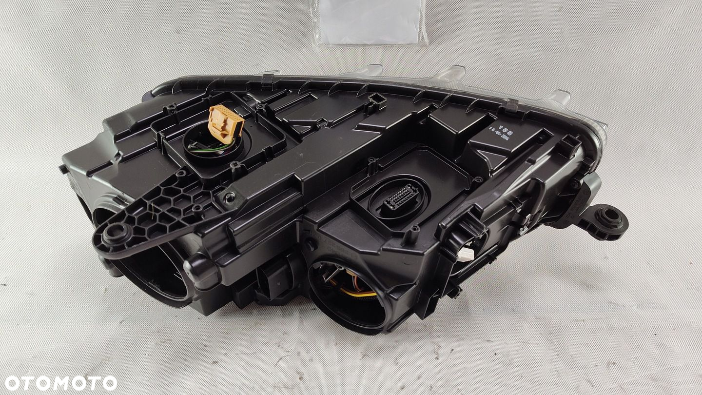 SKODA OCTAVIA III XENON PRAWY SKRĘTNY LED LAMPA PRAWA 5E1941016B - 9