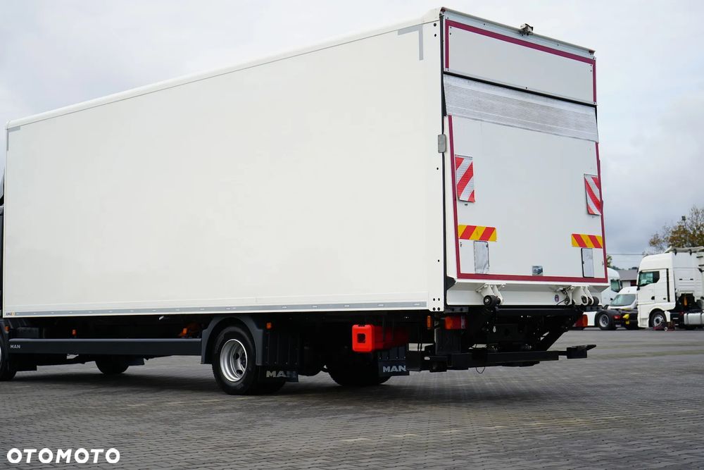 MAN TGL / 12.250 / ACC / EURO 6 / KONTENER + WINDA / 20 PALET - 26