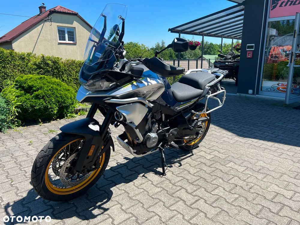 CFMoto 800MT Touring - 14