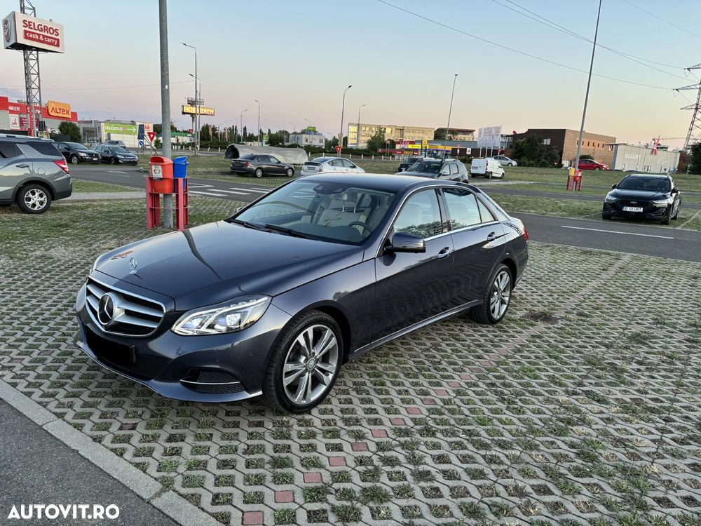 Mercedes-Benz E 350 BlueTEC 4MATIC - 1