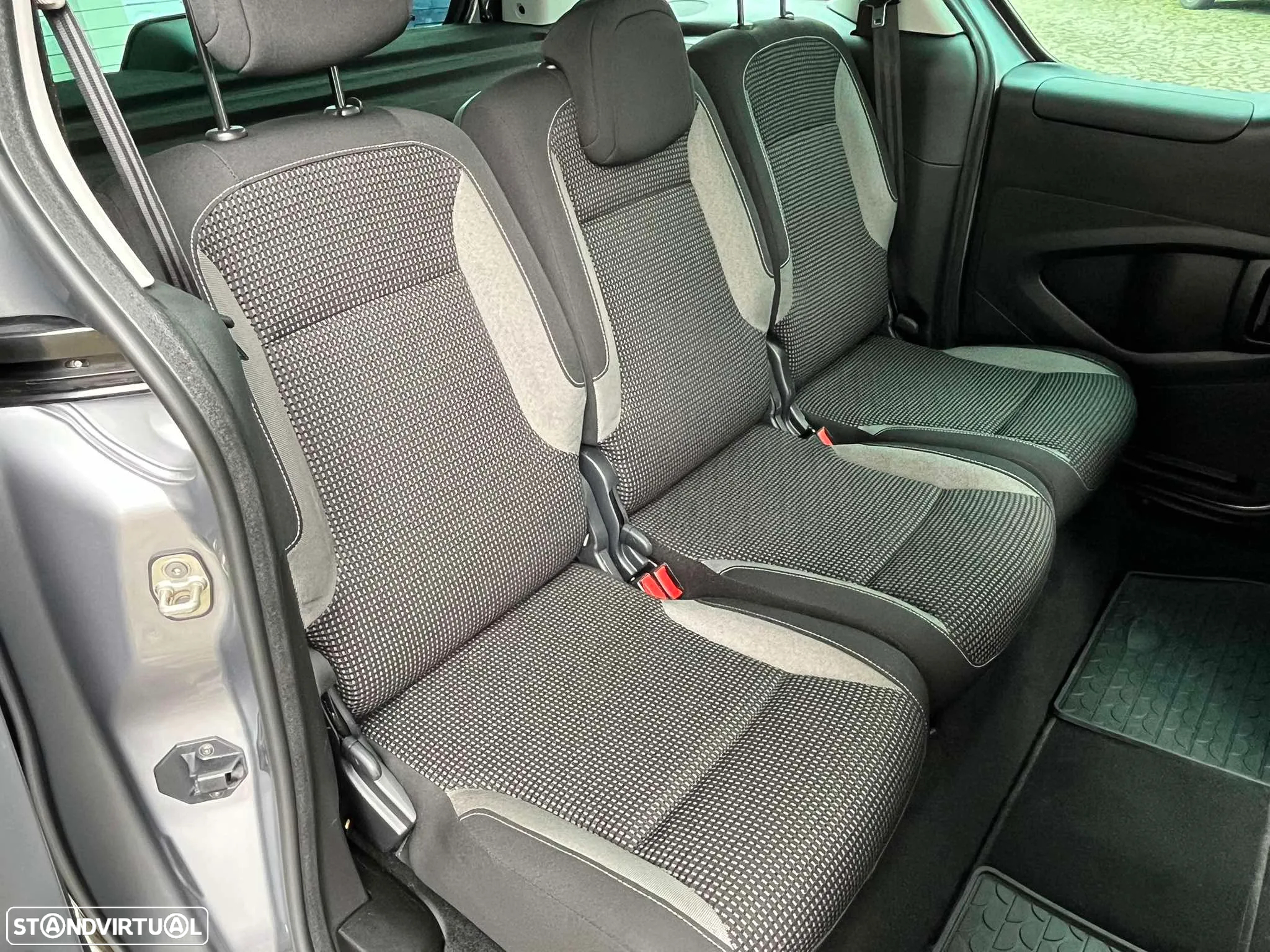 Peugeot Partner 1.6 BlueHDi Outdoor - 35