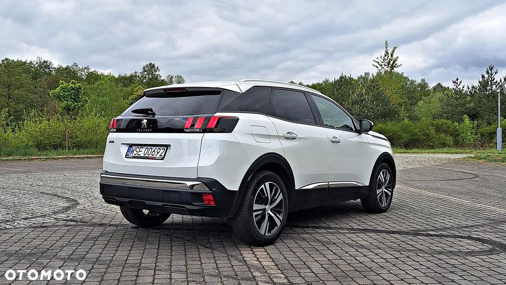 Peugeot 3008 BlueHDi 130 Stop & Start EAT8 Allure - 27