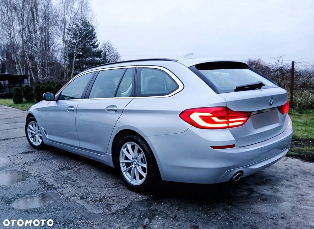 BMW Seria 5 525d - 4