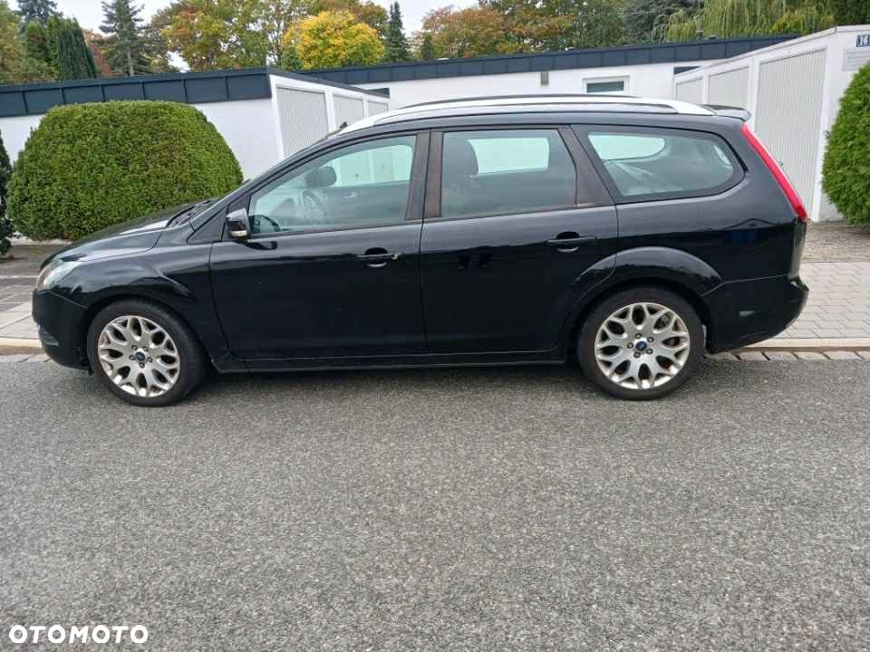 Ford Focus 1.6 Ti-VCT Titanium - 2