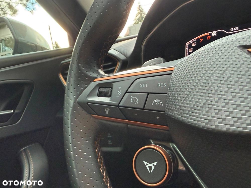 Cupra Leon 2.0 TSI DSG - 19