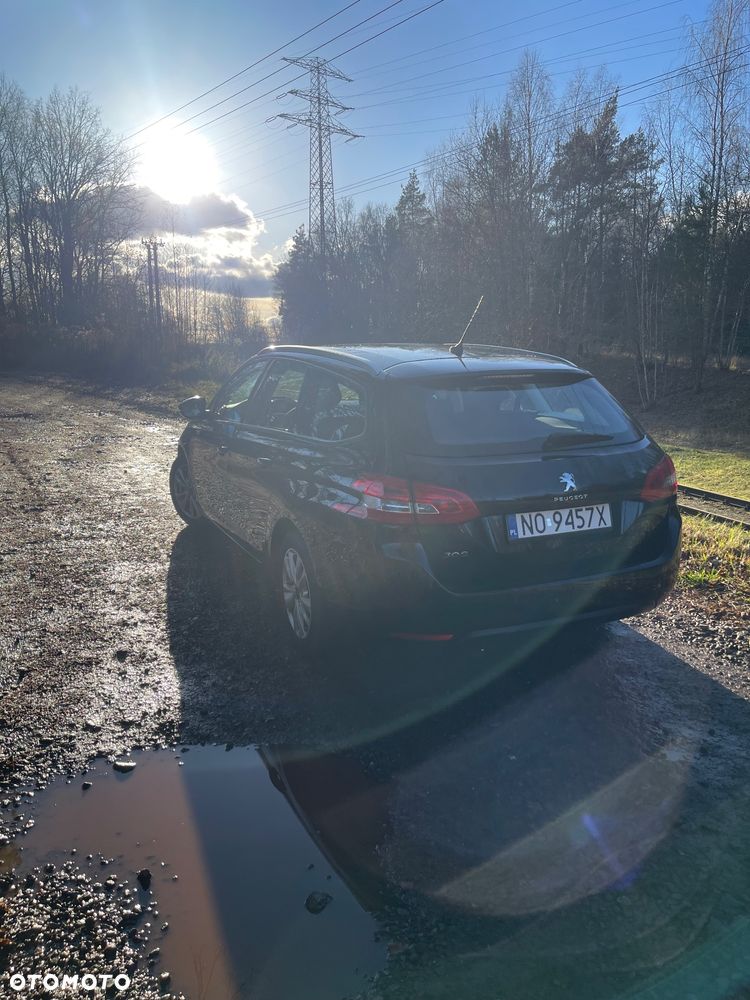 Peugeot 308 BlueHDi 120 Stop & Start Business-Line - 4