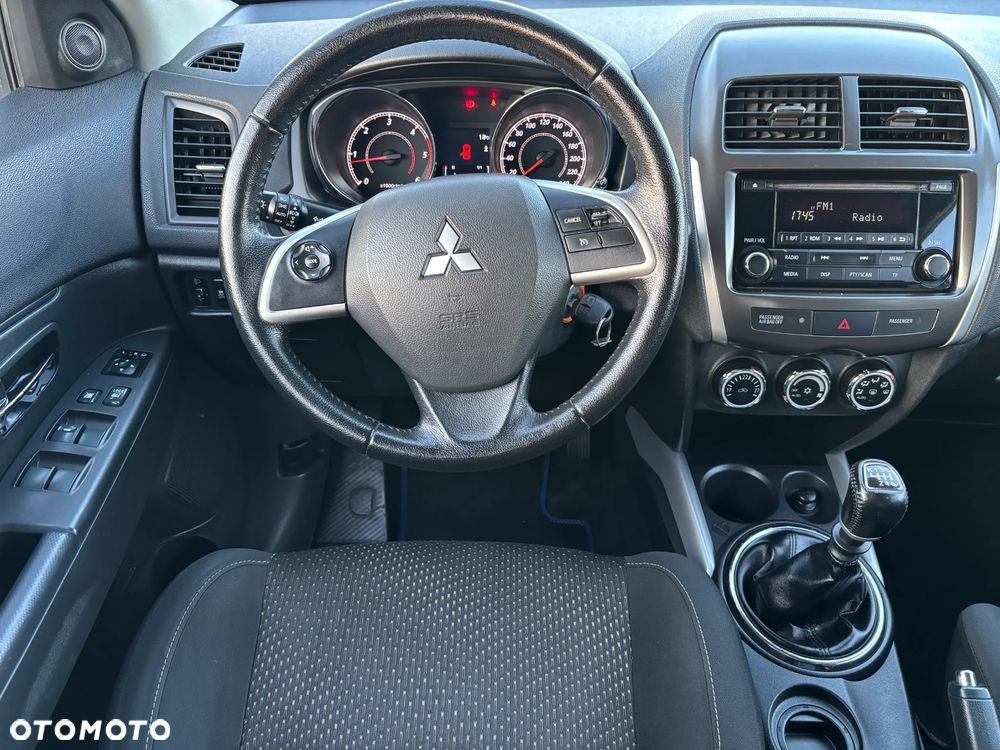 Mitsubishi ASX 1.8 DI-D 2WD Instyle - 21