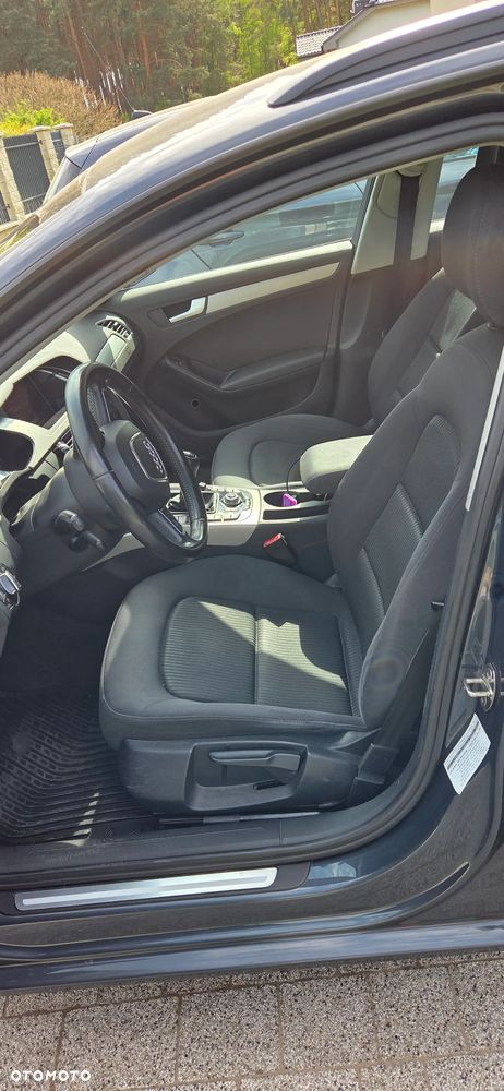 Audi A4 Avant 2.0 TDI - 15
