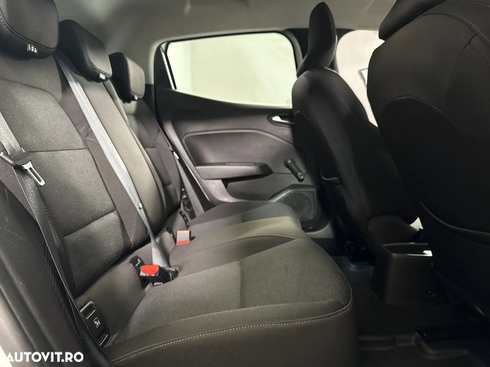 Renault Clio - 13