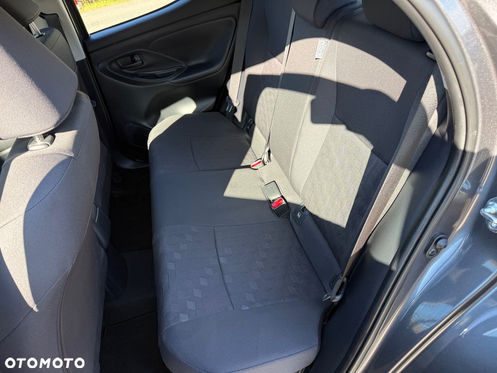 Toyota Yaris - 13