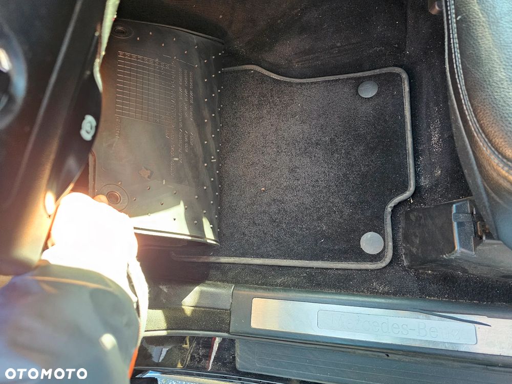 Mercedes-Benz GL 450 - 33