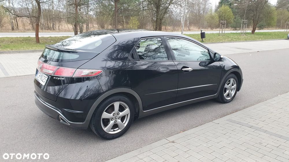 Honda Civic 1.4 i-VTEC Comfort - 8