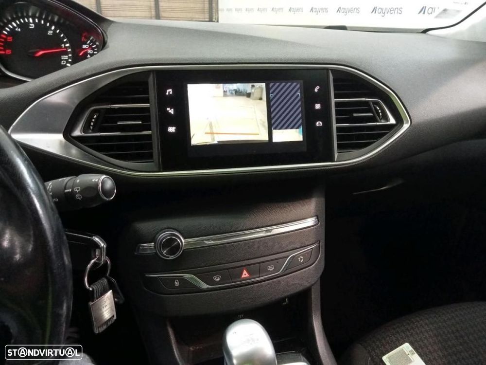 Peugeot 308 SW 1.5 BlueHDi Style - 5