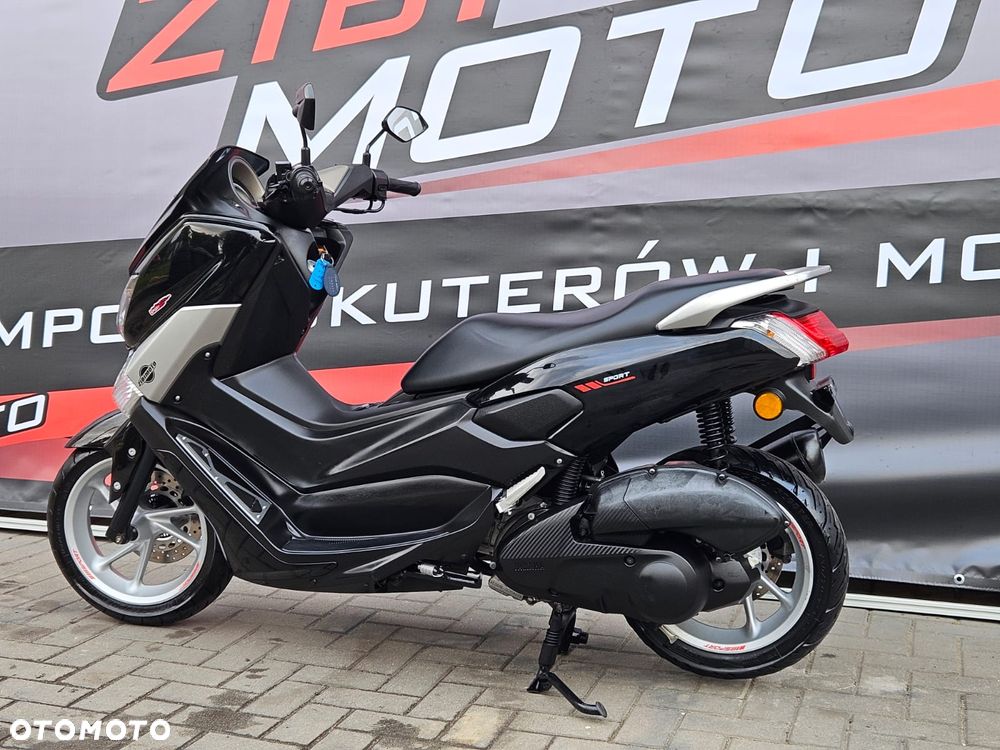 Yamaha NMAX - 7