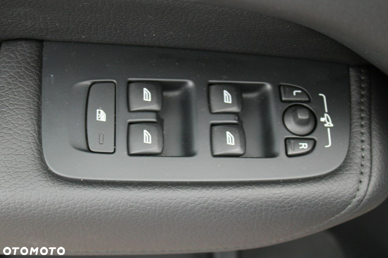 Volvo XC 60 - 19