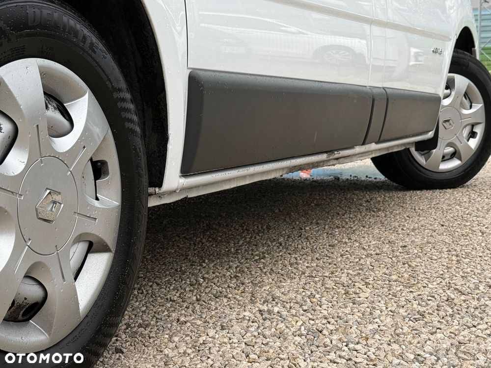 Renault Trafic - 14