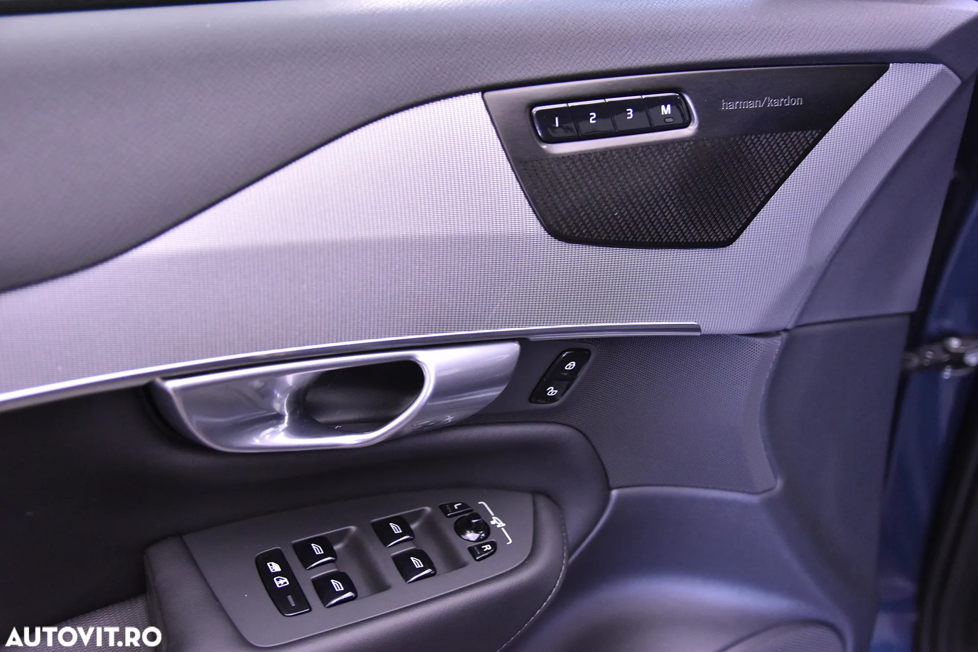 Volvo XC 90 - 14