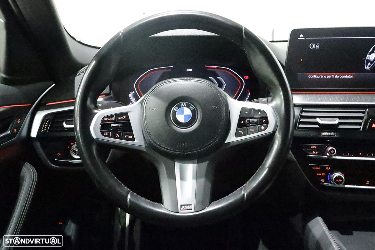 BMW 520 - 16
