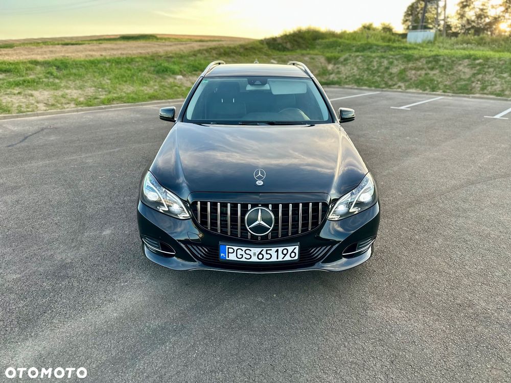 Mercedes-Benz Klasa E 300 BlueTEC 7G-TRONIC - 4